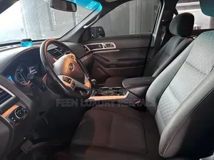 Ford Explorer Available for Rent