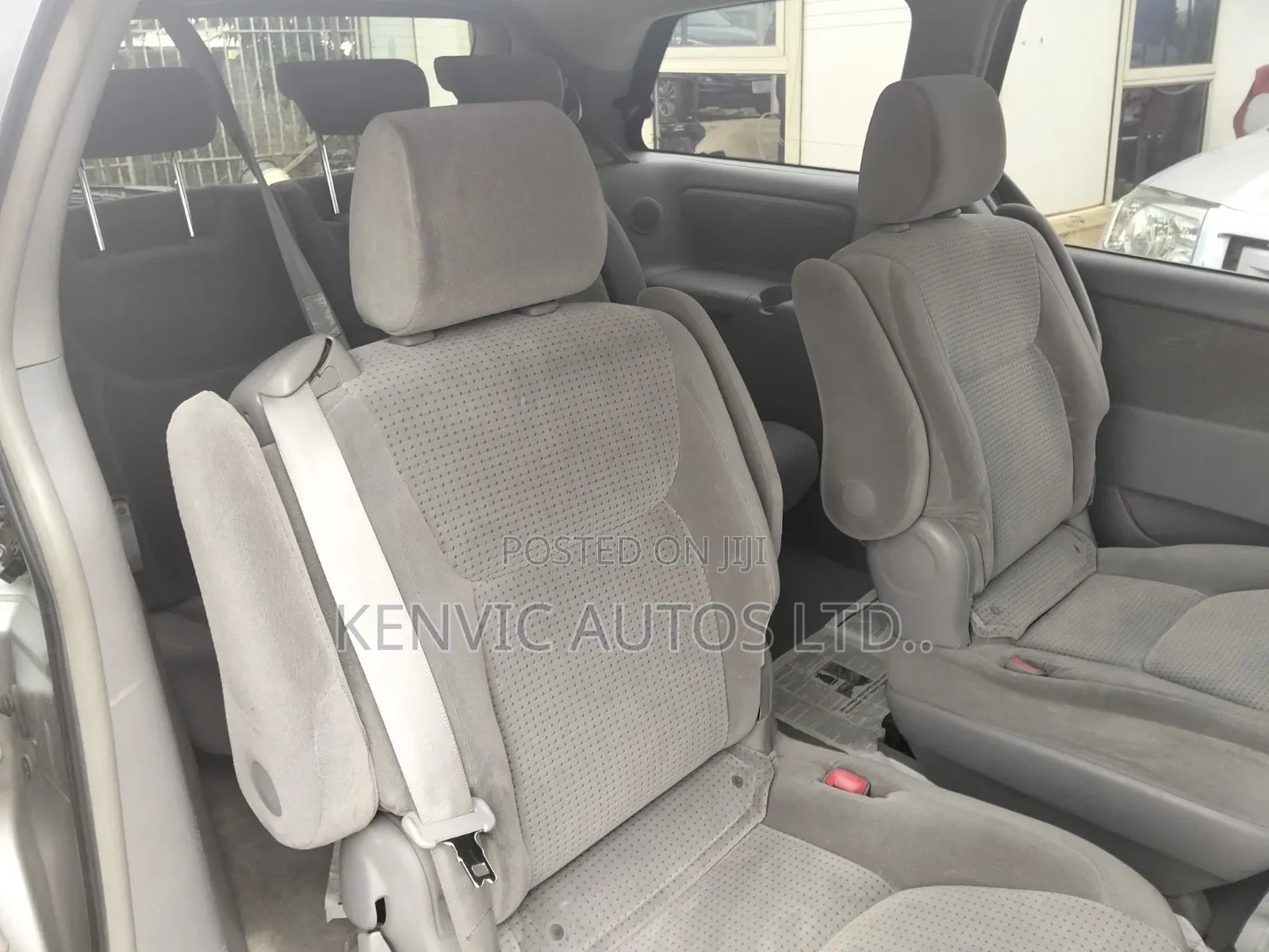 Toyota Sienna 2006 Gold