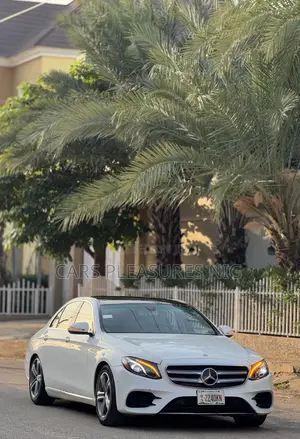 Mercedes-Benz E300 2017 White