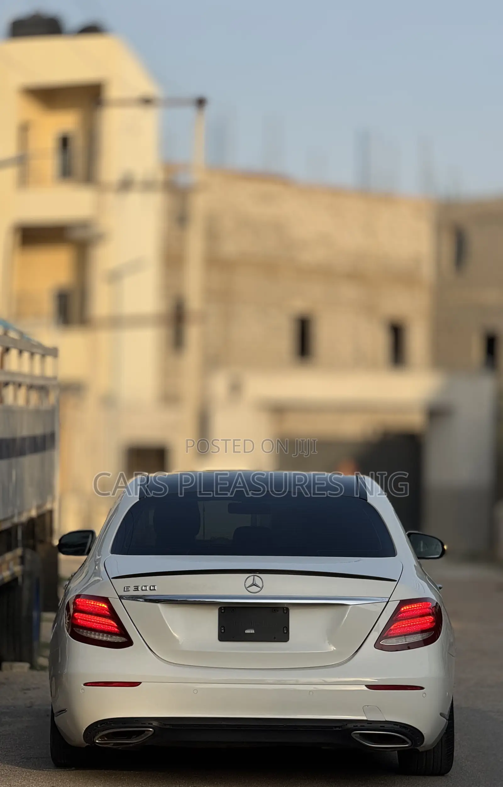 Mercedes-Benz E300 2017 White