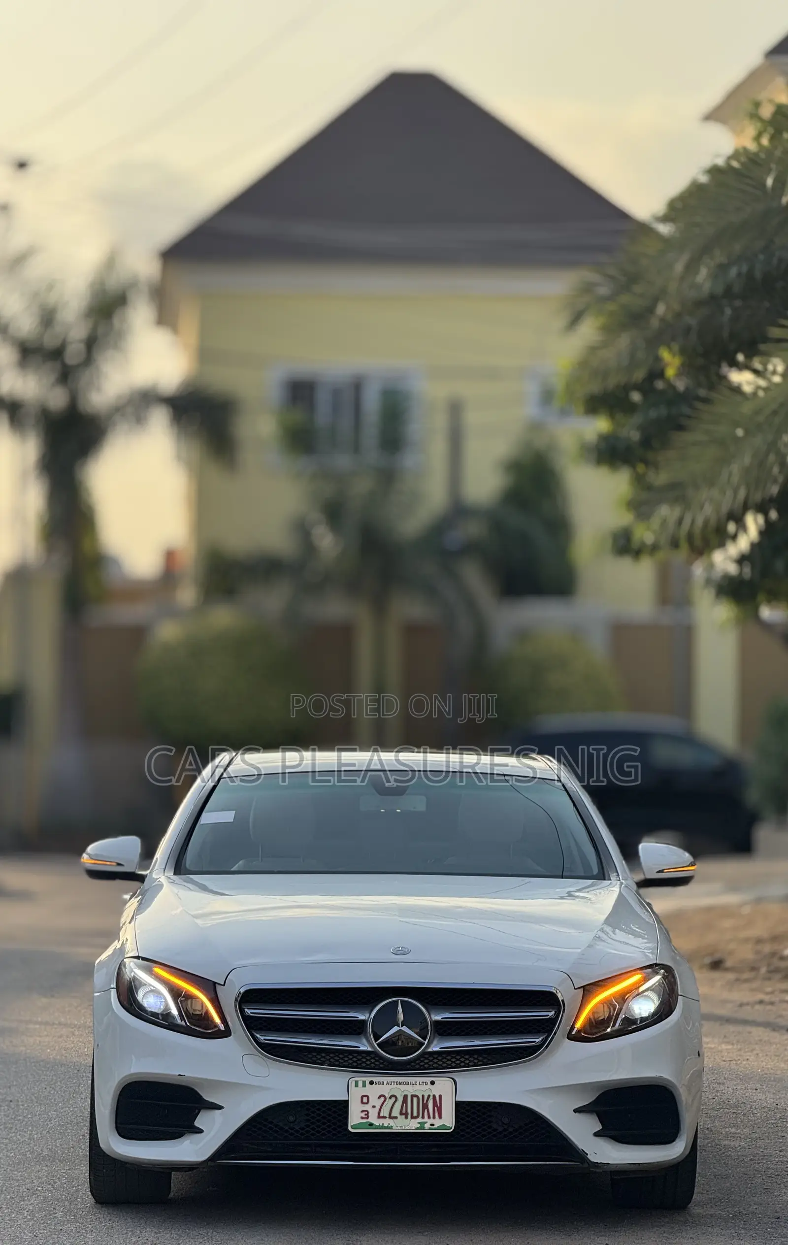 Mercedes-Benz E300 2017 White
