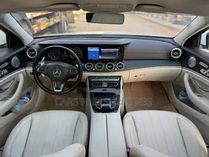 Mercedes-Benz E300 2017 White