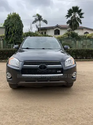 Toyota RAV4 3.5 4x4 2010 Green