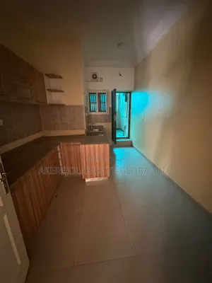 4bdrm Duplex in In An Estate Godab for rent