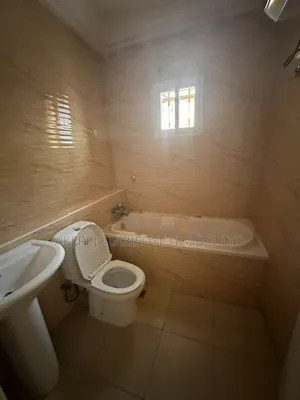 4bdrm Duplex in In An Estate Godab for rent