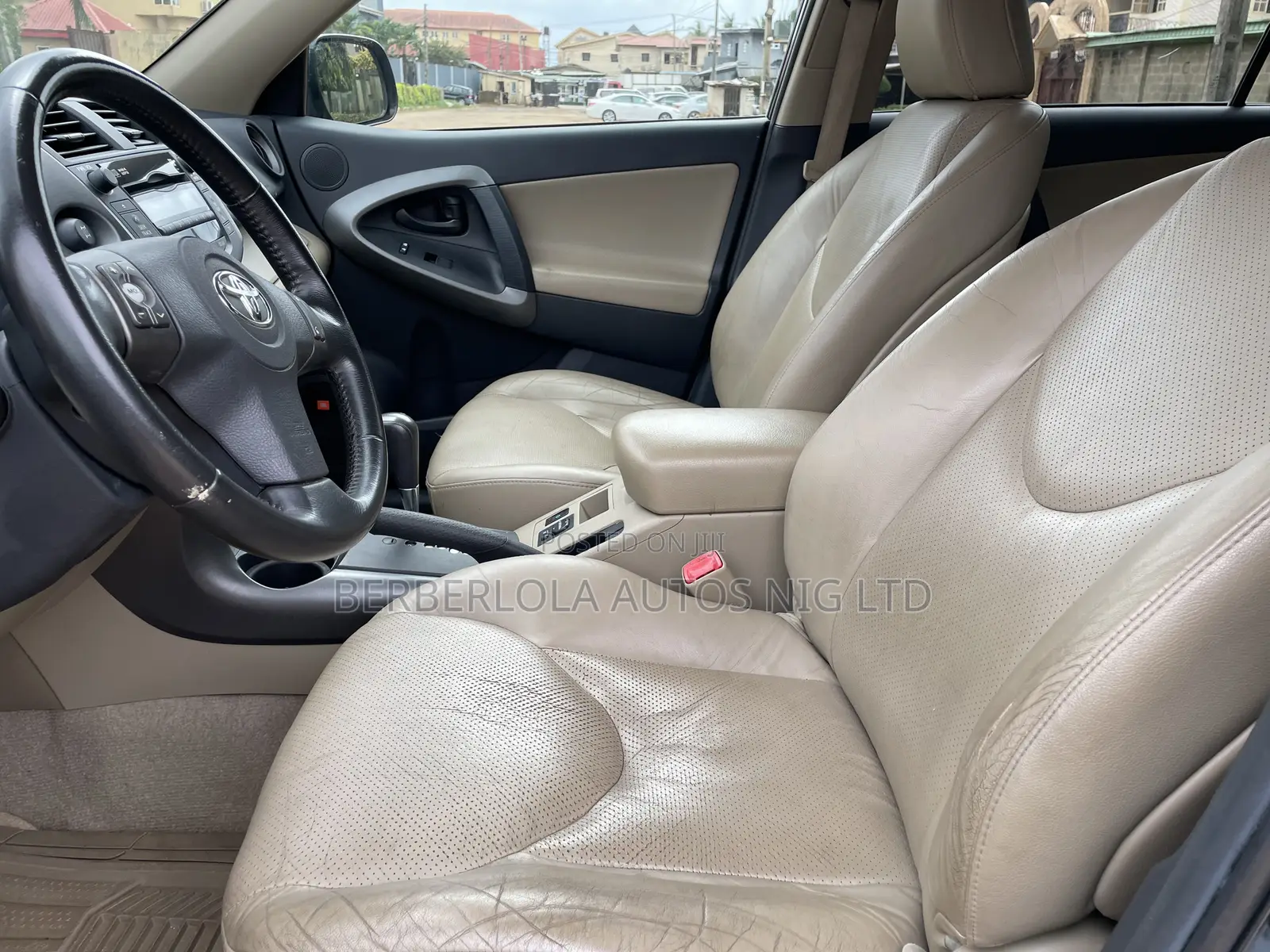 Toyota RAV4 3.5 4x4 2010 Green