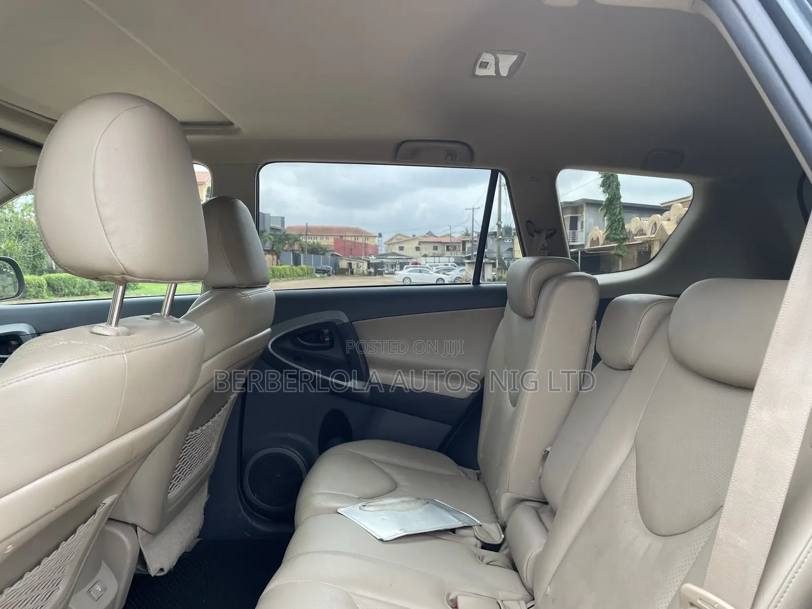 Toyota RAV4 3.5 4x4 2010 Green