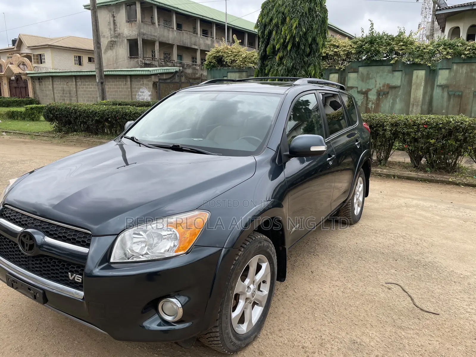 Toyota RAV4 3.5 4x4 2010 Green