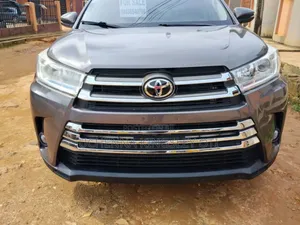 Toyota Highlander 2018 Gray