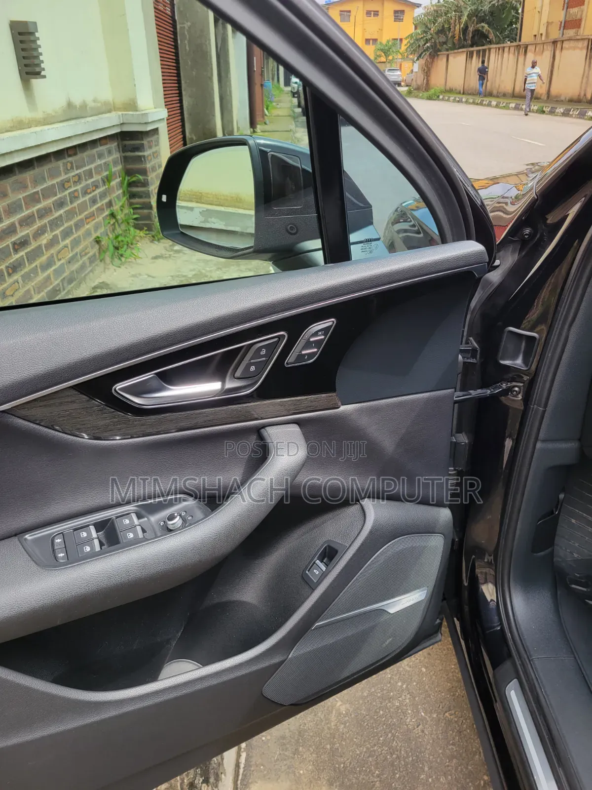 Audi Q7 2017 Black