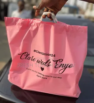 Nylon Branding