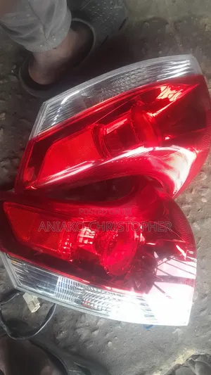 Back Light Toyota Venze 0 10 Set