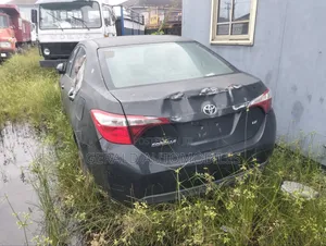 Toyota Corolla 2016 Gray