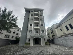 2bdrm Apartment in Ikoyi S.W for rent