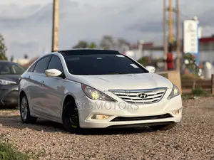 Hyundai Sonata 2013 White