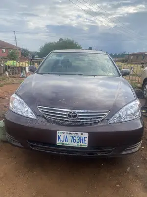 Toyota Camry 2004