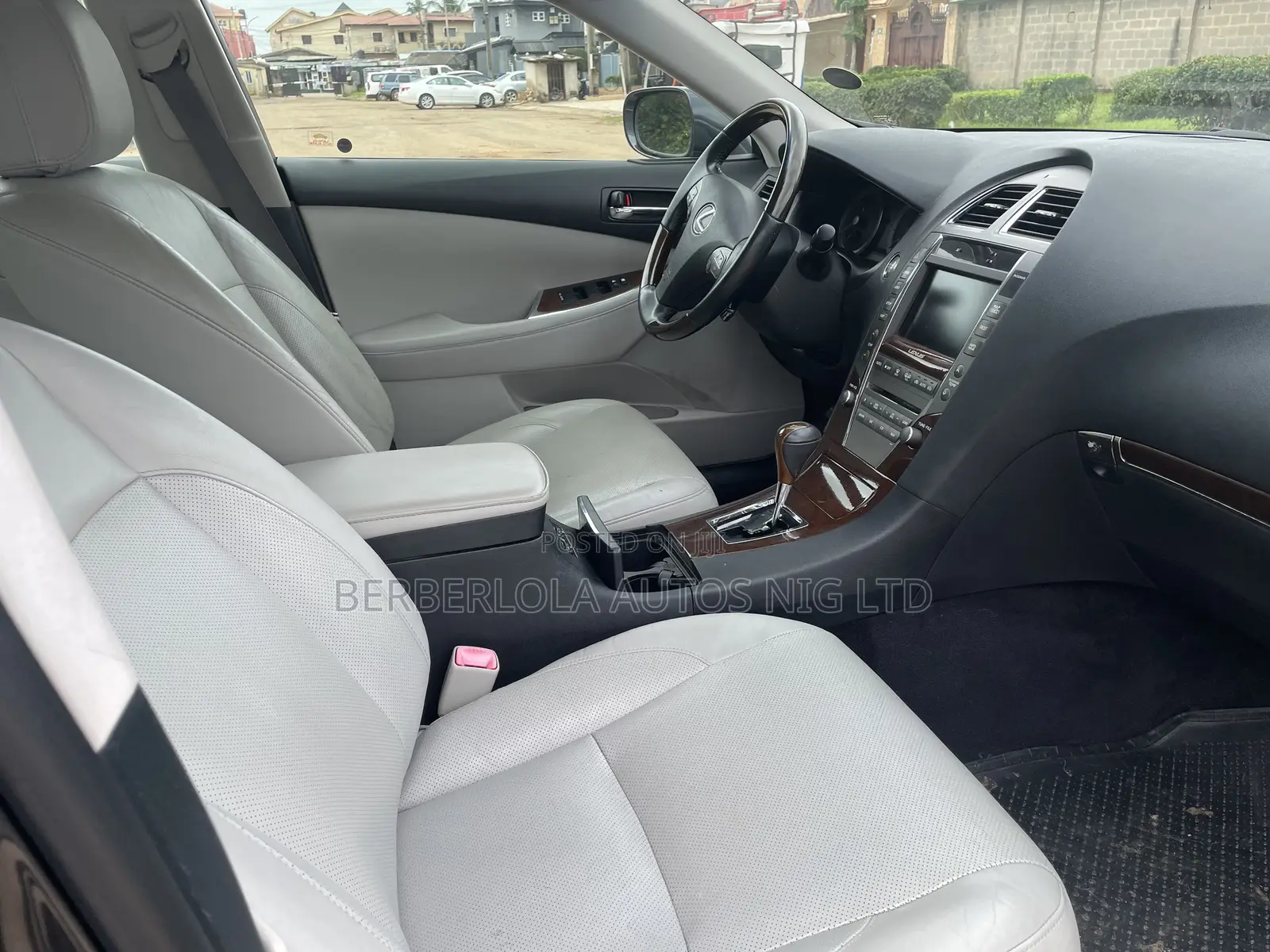 Lexus ES 350 2011 Gray