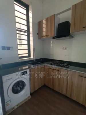 4bdrm Duplex in Ikota for rent