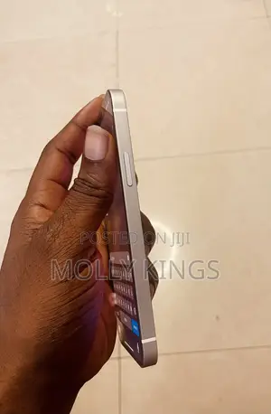 Apple iPhone 12 64 GB White