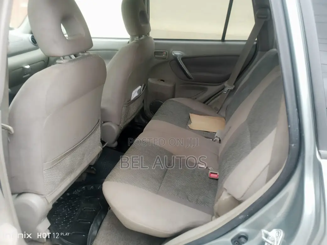 Toyota RAV4 2005 Gray