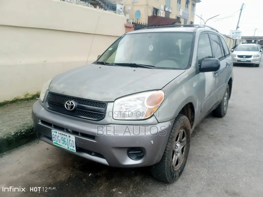 Toyota RAV4 2005 Gray