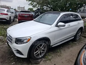 Mercedes-Benz GLC-Class 2018 White