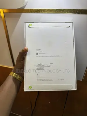New Apple iPad (2022) 128 GB Silver