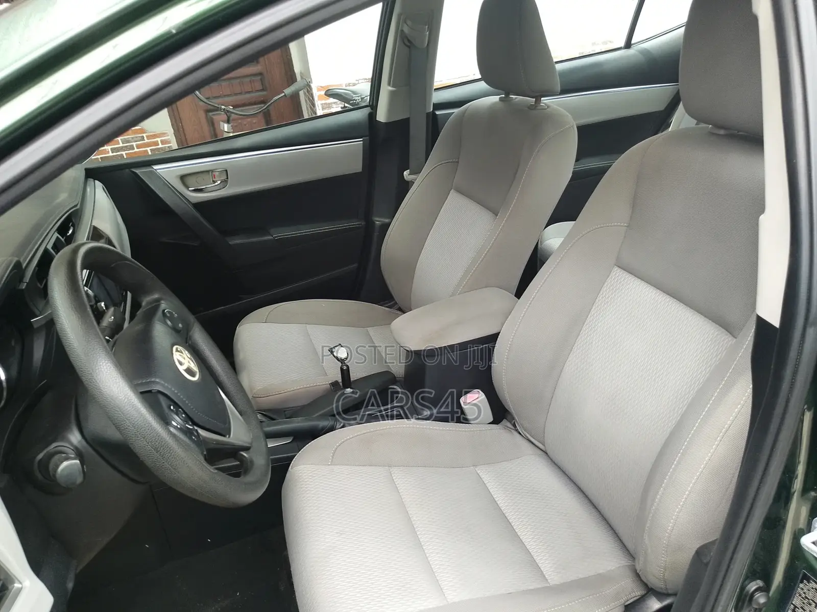 Toyota Corolla 2015 Gray