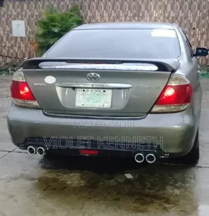 Toyota Camry 2005