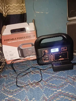 150W Solar Power Station + Panel