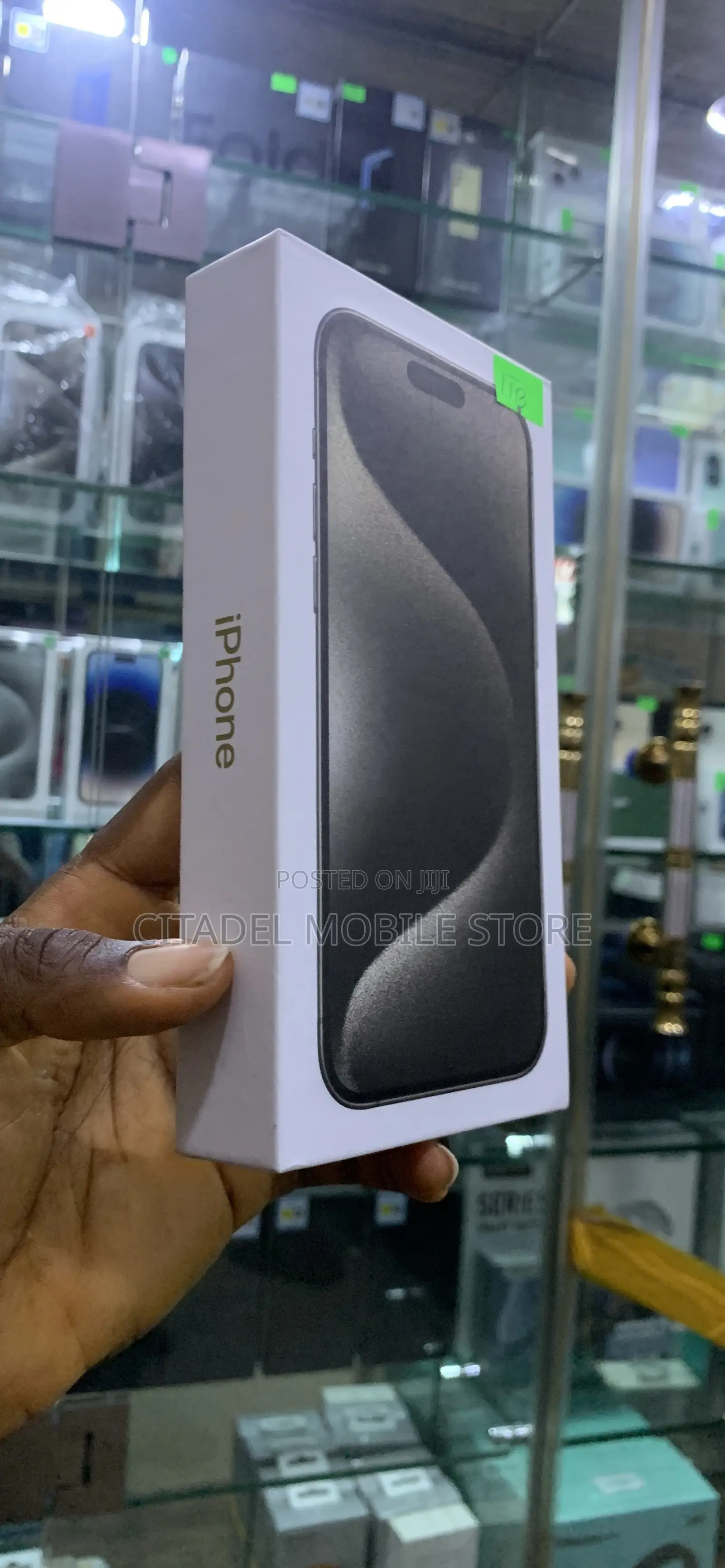 New Apple iPhone 15 Pro Max 1 TB Black