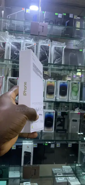 New Apple iPhone 15 Pro Max 1 TB Black