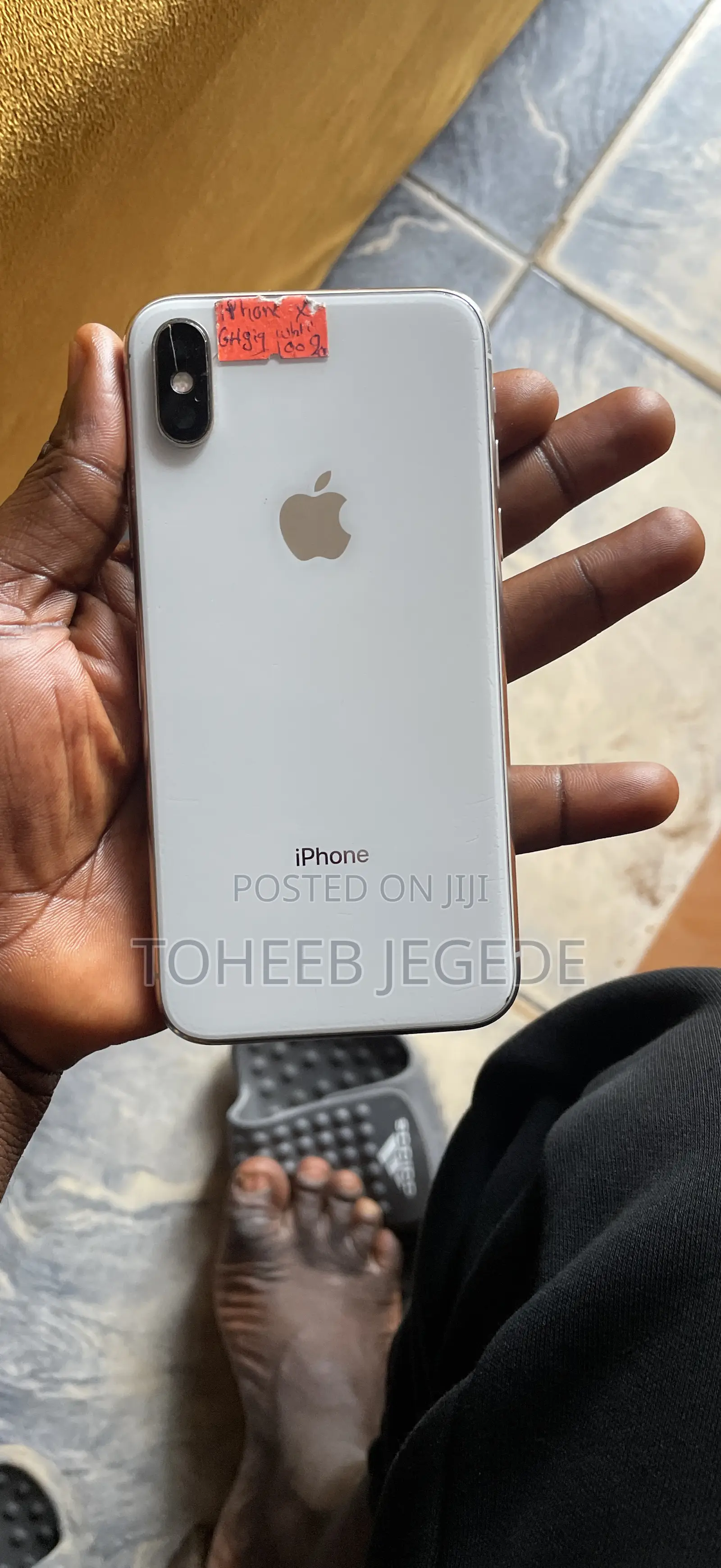 Apple iPhone X 64 GB White