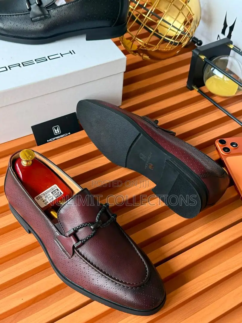 Men's Moreschi Textured Leather Loafers