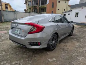 Honda Civic 2016 Gray