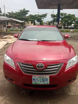 Toyota Camry XLE 4dr Sedan (2.4L 4cyl 5A) 2009 Red