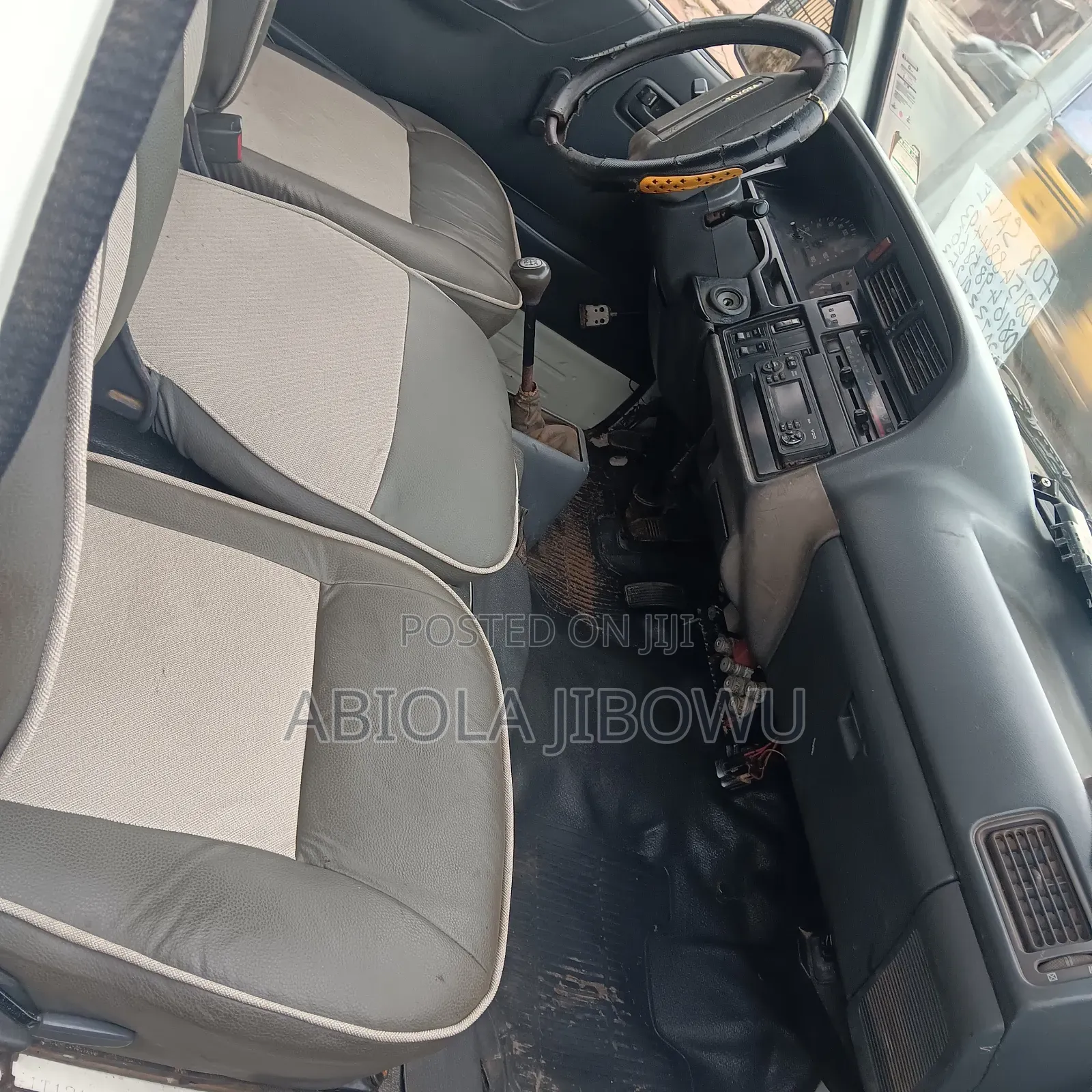 Toyota HiAce 1996 White
