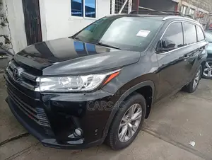 Toyota Highlander 2015 Black