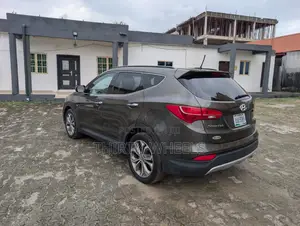 Hyundai Santa Fe 2015 Gray