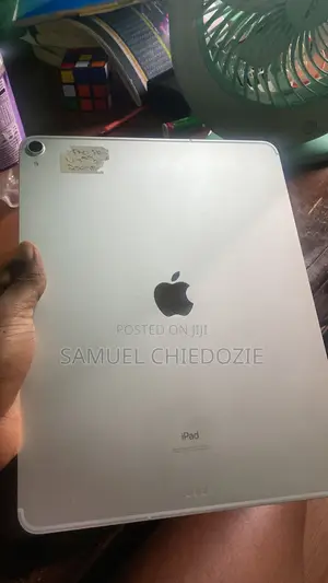 Apple iPad Pro 12.9 (2018) 256 GB Gray