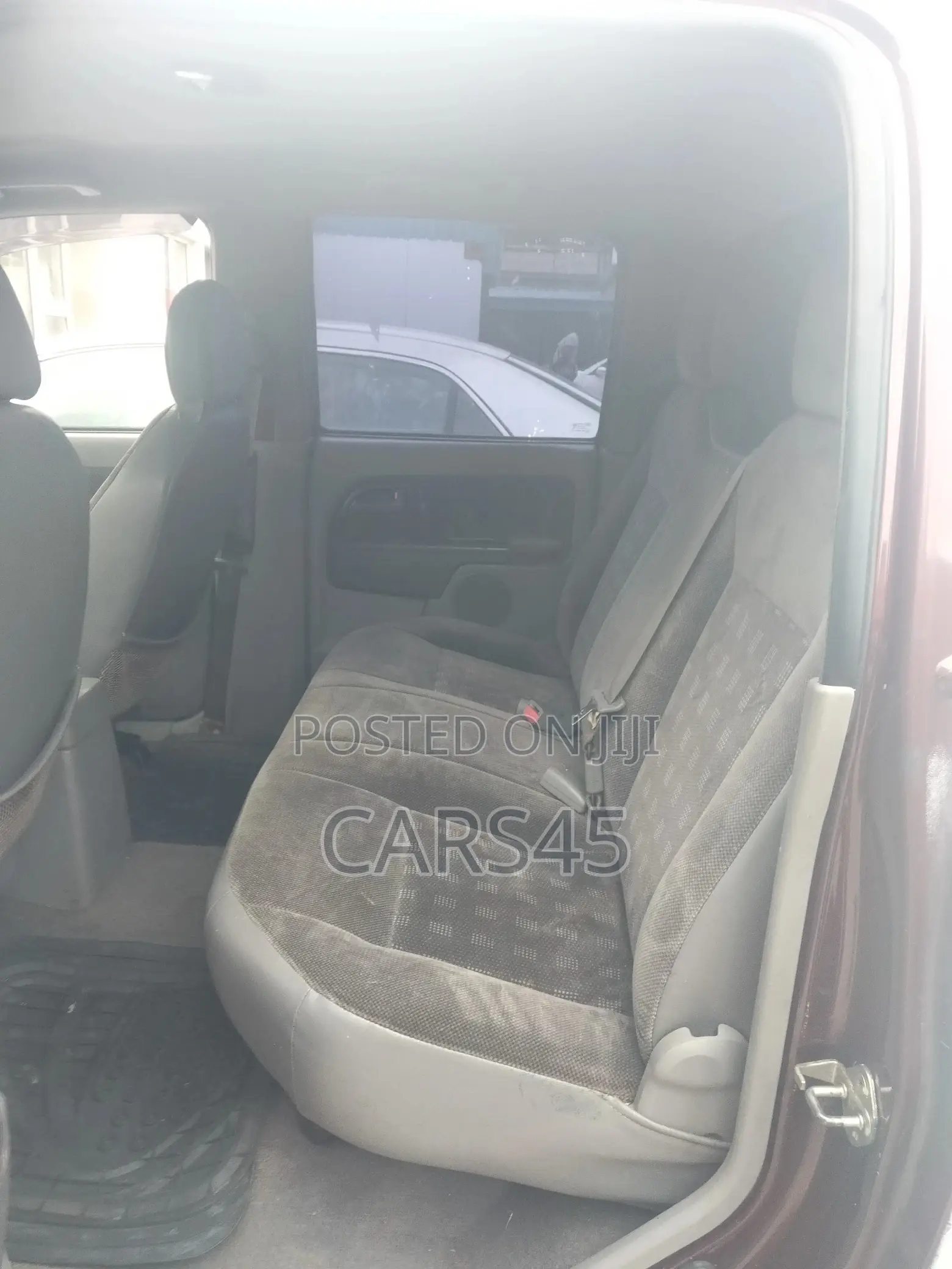 Isuzu D-MAX 2004 White