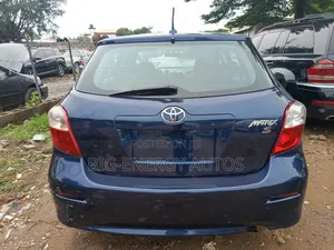 Toyota Matrix 2010 Blue
