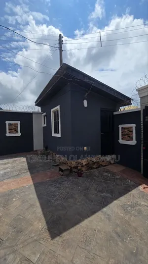 2bdrm Apartment in Akobo for rent