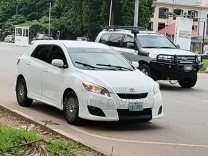 Toyota Matrix 2009 White