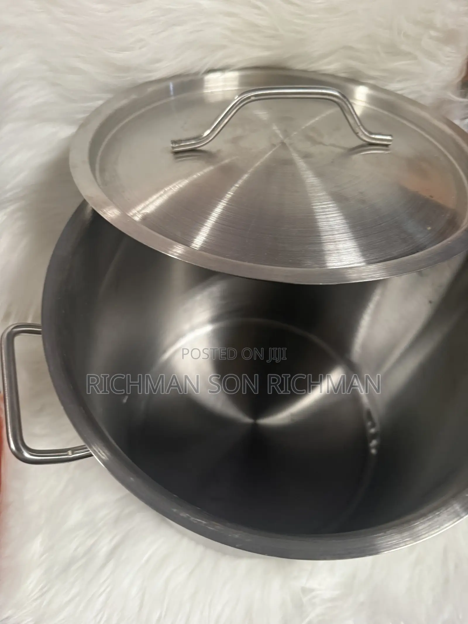 Steanless Pot in Large Quality