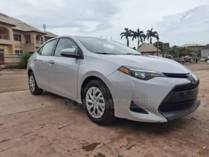 Toyota Corolla 2019 Silver