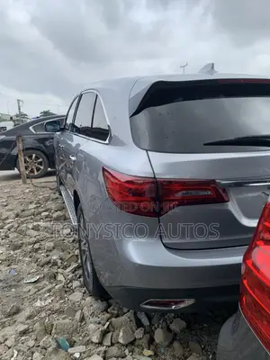 Acura MDX SUV 4dr FWD (3.5L 6cyl 9A) 2016 Silver