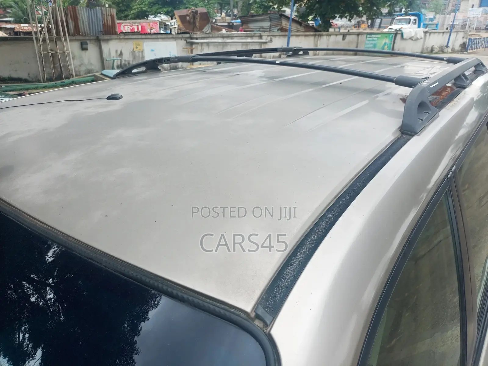Honda Pilot 2004 Gold