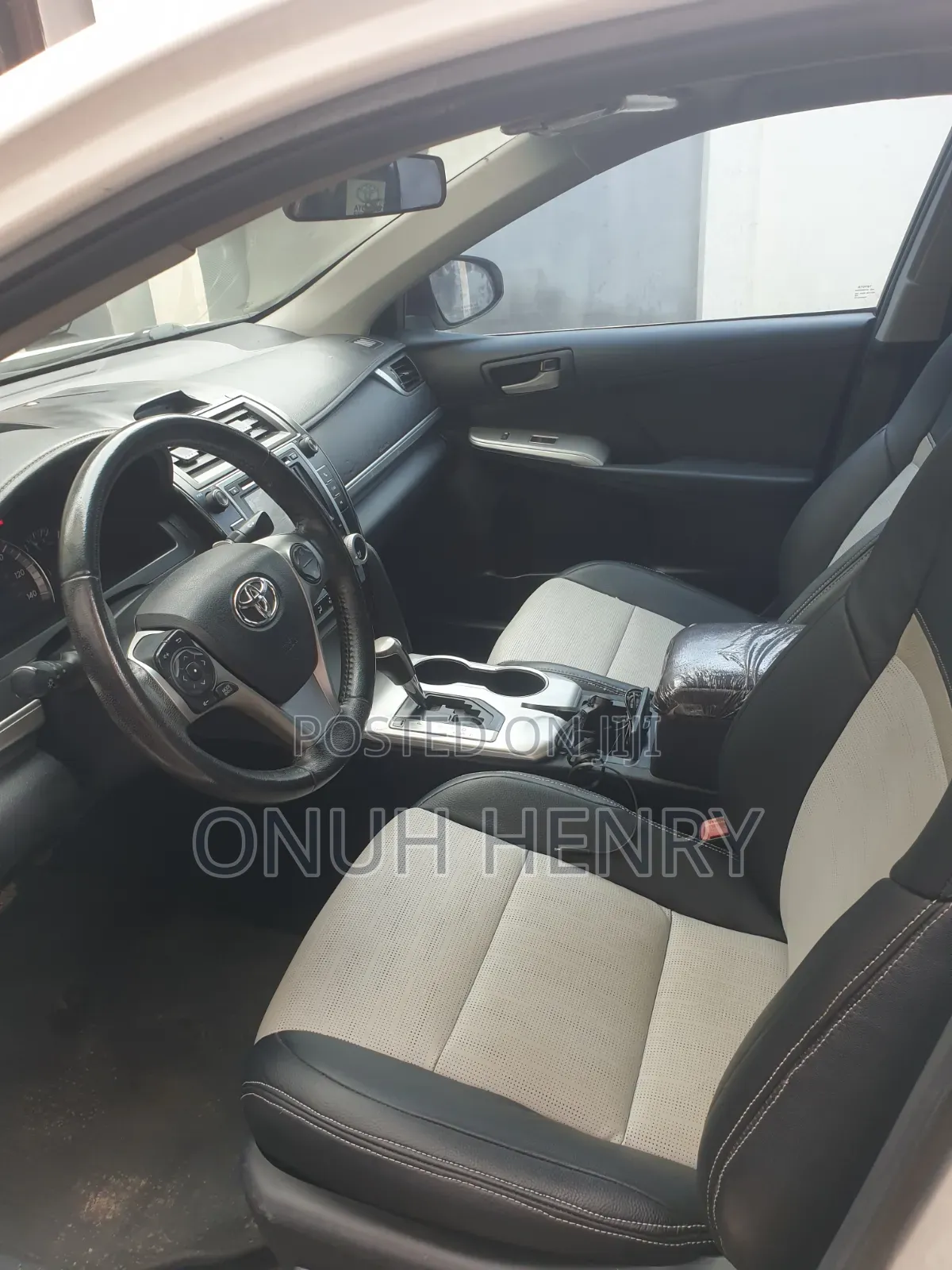 Toyota Camry 2012 White