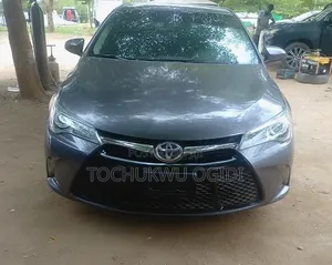 Toyota Corolla 2017 Gray